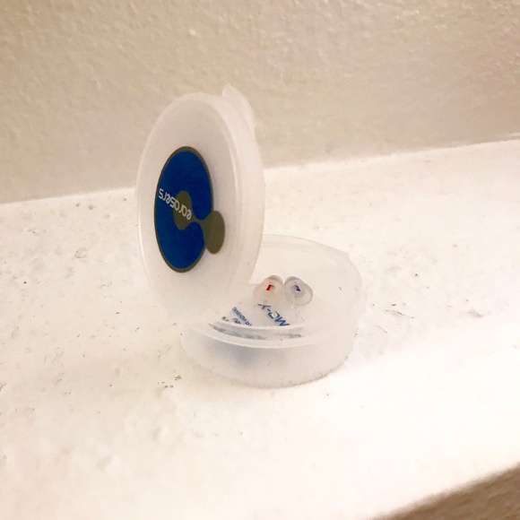 Earasers XS BRAND NEW - Picture 2 of 2